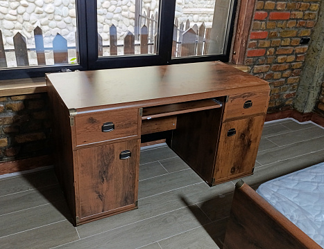 Индиана Дуб саттер